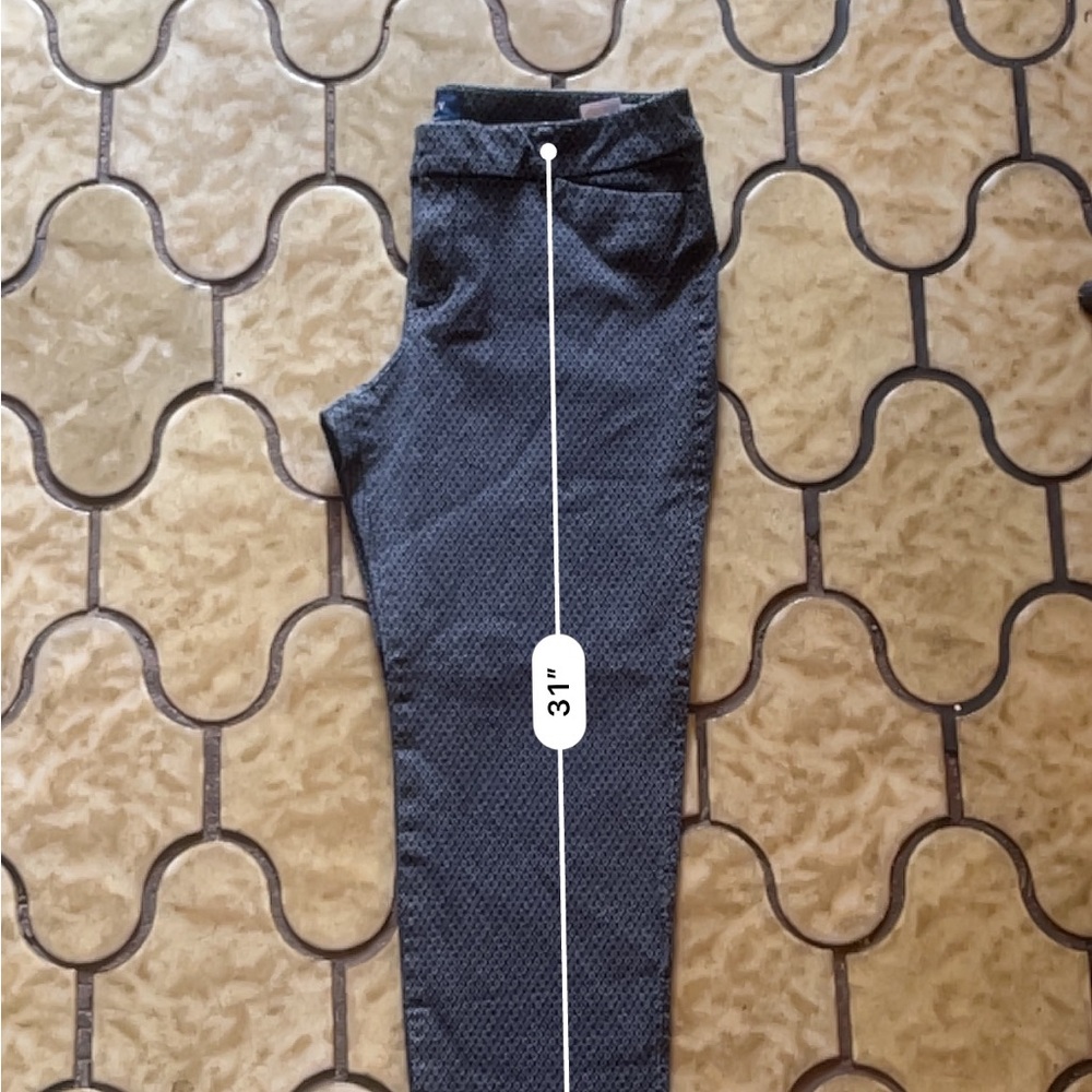 Old Navy - Mid Rise Work Pants - Picture 6 of 6